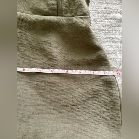 Aritzia Wilfred olive Endless Jumpsuit sz 0 - Picture 13 of 15